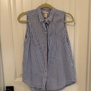 H&M Striped Sleeveless Button-Down Shirt